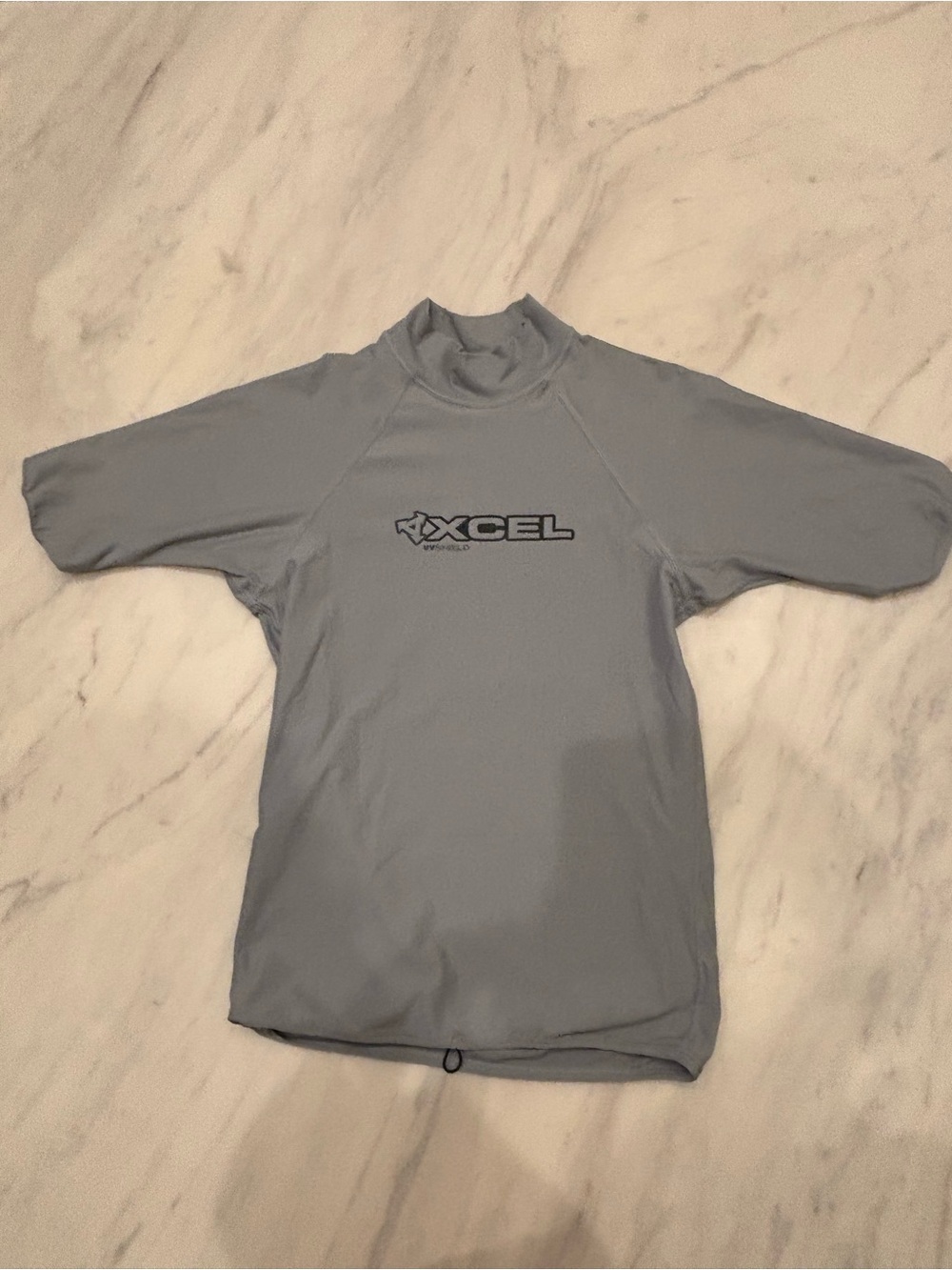 Xcel Men's Light Gray Short Sleeve Rash Guard